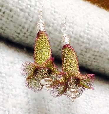 WireKnitZ Flower Earrings